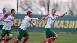 България се класира за европейското по футбол за юноши до 19 г.