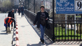 Фотогалерия: Кърджали, където предизборната агитация започва от гората
