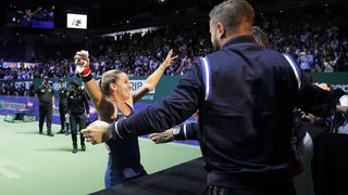 <span class="highlight">WTA</span> обмисля да позволи на треньорите да помагат от трибуната