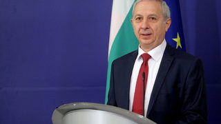 Уволненията на областни управители били съвместни на Герджиков и Радев