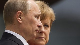 Антидемократичната пропаганда в България: Европа загива, Русия се възражда