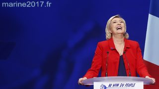 Отказ от еврото и референдум за ЕС, или какво обещава Льо Пен на французите