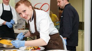 Фестивалът "Вино и храна" във Варна ще представи 50 <span class="highlight">изби</span> от цялата страна