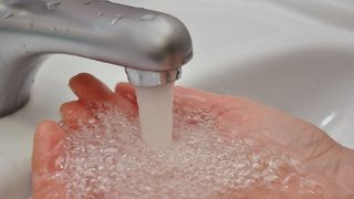 Уран във водата: как, защо и какво следва