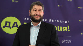 Цацаров да подаде оставка, за да се разследва казусът със Сашо Дончев, искат от "Да, България"