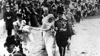Видео: Венчавката на цар Борис и царица Йоанна