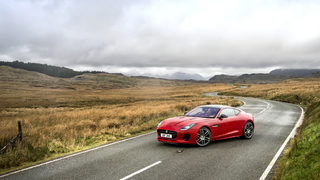 "Ягуар" F-Type демонстрира спортни амбиции и с четирицилиндров мотор