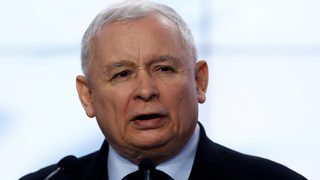 Макрон сравни Качински с Путин и възмути Варшава