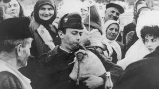 Инструмент ли е гайдата?