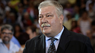 Почина <span class="highlight">Стоян</span> <span class="highlight">Тонев</span>
