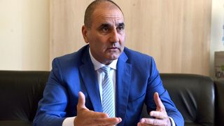 Цветанов: БСП създадоха организация за тролове и фалшиви новини, от която все още се възползват