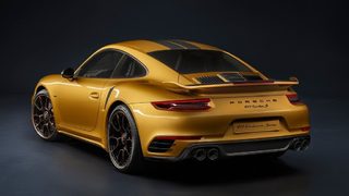 Фотогалерия: Най-мощното "Порше 911 Турбо S" дойде в лимитирана серия
