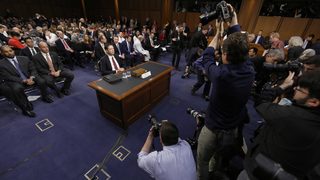 Руските хакерски атаки срещу американските избори са започнали още през 2015 г., твърди Джеймс Коми