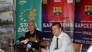 Христо Стоичков ще води легенди на "Барселона" за футболно шоу в Стара Загора
