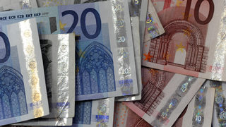 Към април чуждите инвестиции се свиват с 68%