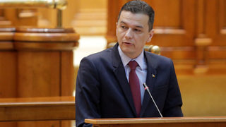 Вот на недоверие от управляващата партия свали румънското правителсто