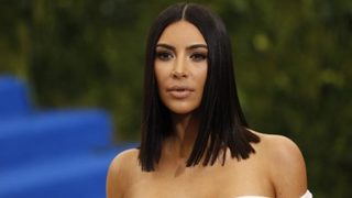 Ким Кардашиян и Кание Уест обмислят трето дете чрез сурогатна майка