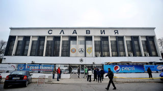 "Славия" трябва сам да инвестира в стадиона си, заяви Столичната община