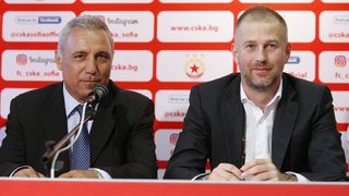 Не съм водил <span class="highlight">Йорданеску</span> в ЦСКА, заяви Стоичков