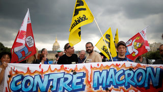 Изпитанията за Макрон започват още с първото заседание на парламента