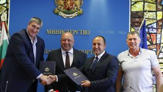 Новият срок за откриването на ремонтираната "Фестивална" е 16 ноември