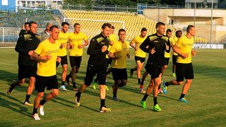 "Ботев" се изправя срещу неизвестната "Маритимо"