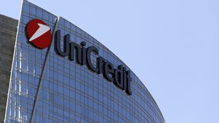 Пробив в сигурността разкри информация за клиенти на Unicredit