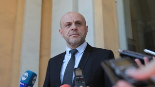 От 2016 г. прокуратурата е оспорила законността на близо 1500 общински разпоредби