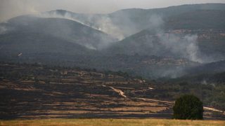 Пожарът до бургаското село Изворище е потушен