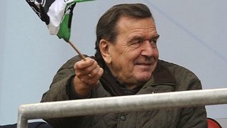 Герхард Шрьодер е предложен за член на директорите на "Роснефт"