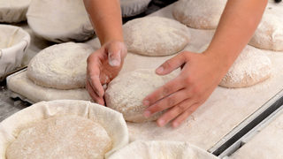 Домакинствата са увеличили потреблението с 11% за година