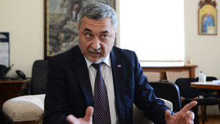 Валери Симеонов: Наематели на плажове клатят държавата през туризма
