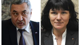 Валери Симеонов се захвана и с незаконното строителство <span class="highlight">в</span> 2 хотела <span class="highlight">в</span> <span class="highlight">Слънчев</span> <span class="highlight">бряг</span>