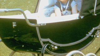 Фотогалерия: 20 години от смъртта на принцеса Даяна