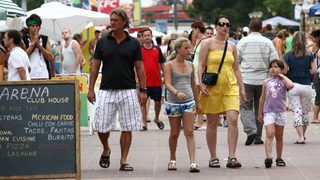 Четири пети от чуждестранните сезонни работници в България са украинци