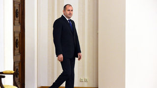 Пет партии към президента Радев: Не издавайте указ за Чолаков, изборът беше предизвестен
