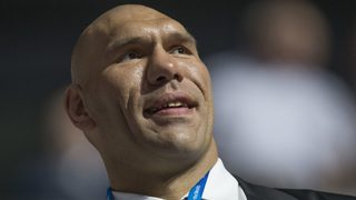 Пулев ще издържи седем или осем рунда срещу Джошуа, смята <span class="highlight">Николай</span> <span class="highlight">Валуев</span>