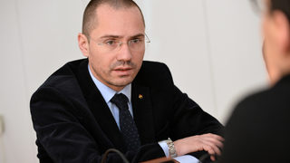 Джамбазки иска прокуратурата да провери дали Хелзинкският <span class="highlight">комитет</span> работи против интересите на България