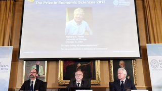 Учен, изследващ нерационалните решения, взима Нобел за икономика