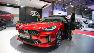 Със "Стингър" "Киа" демонстрира и в София порасналото си самочувствие