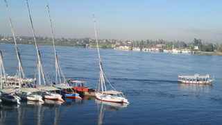 Утро в <span class="highlight">Луксор</span>