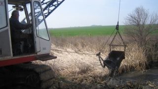 Каналът, който пази Атанасовското <span class="highlight">езеро</span> от наводнения