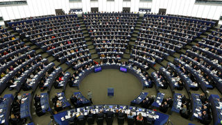 "Таймс": Европарламентът е "парник за сексуален тормоз"
