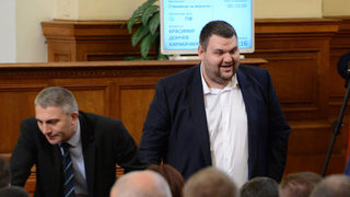 "Кървавото писмо" на ДПС и "Воля"-та за президентска република