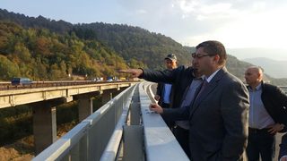 Пътят край Микре е един от най-добрите в страната, обяви министър Нанков