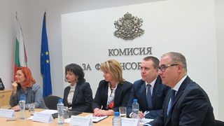 Заплатите на ръководството на КФН щели да станат публични