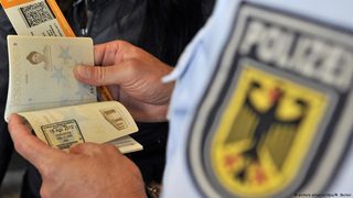 Как Германия "извади" Гърция от Шенген