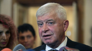 Ананиев за ветото на президента: Огромна манипулация, изпълняват се корпоративни интереси