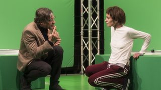 "Танцът Делхи" събра близо 2000 души в Народния театър