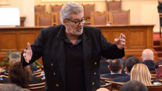 Цитат на деня: Манолова се е утепала за кмет на София